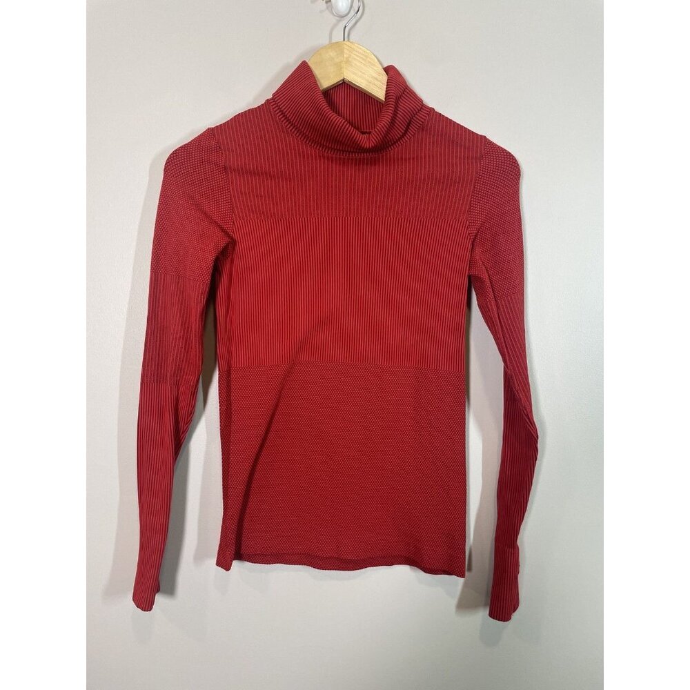Athleta Flurry Turtleneck Baselayer LS Red XS Thumbholes Nylon/Spandex 73506